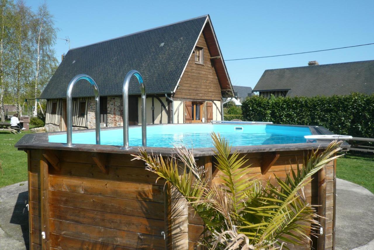 Gites De La Ferme De L'Eglise Fatouville-Grestain Exterior photo